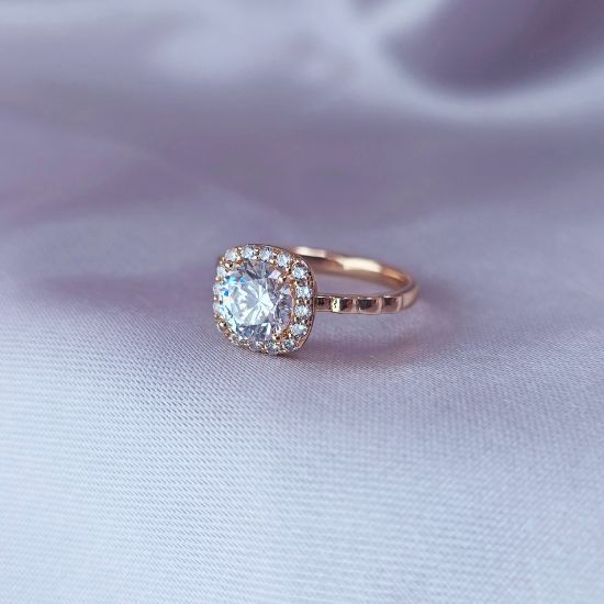 Imagen de Anillo La Belleza Inspirada en un Cuadro