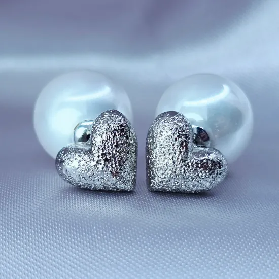 Imagen de Broquel Esfera Perla y Corazón Diamantado