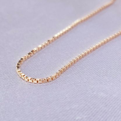 Imagen de Cadena Tejido Bismark o Cubos Oro Dorado  6002
