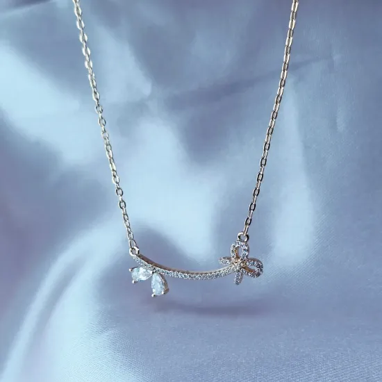 Imagen de Collar Moño Mariposa Talla 4101