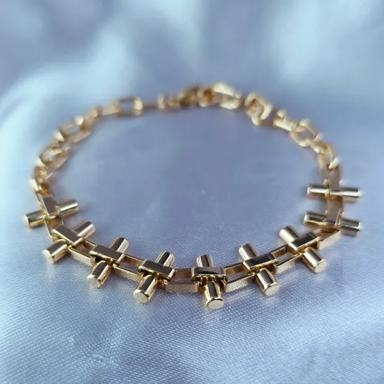 Imagen de Pulsera Eslabones de Cruz Tallla 2010