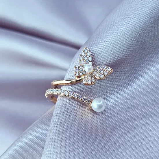 Imagen de Arete Clip Mariposa Perla