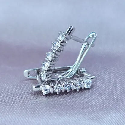 Imagen de Huggie Cristales Engastados