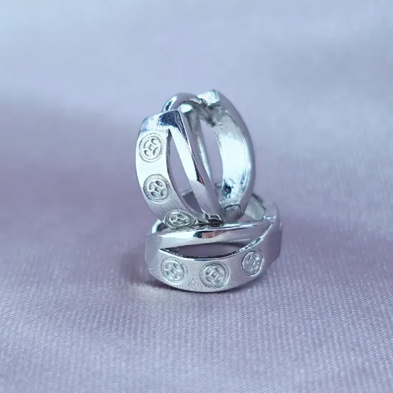 Imagen de Huggie Círculos Perfectos