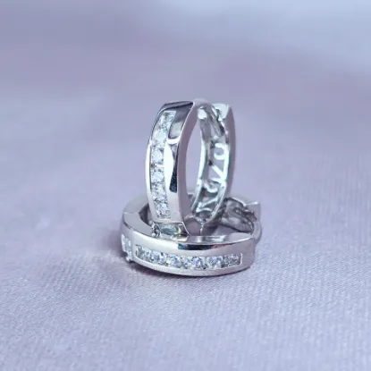 Imagen de Huggie Cristales Puros