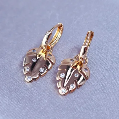 Imagen de Arete Desmontable Hoja de Palma de Oro