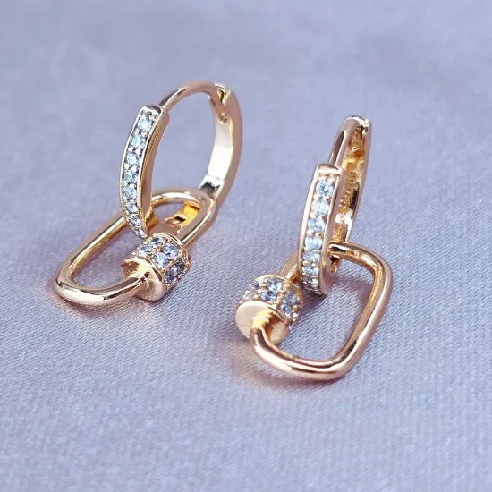 Imagen de Arete Desmontable Punto Glamour