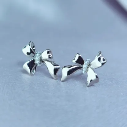 Imagen de Broquel Moño con Perlitas