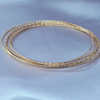Imagen de Brazalete Diamantado Cinco Aros Oro Dorado Talla 2201