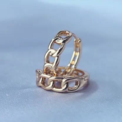 Imagen de Huggie Barbada Discreta de Oro