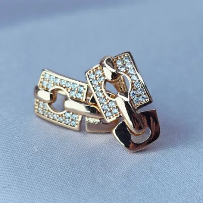 Imagen de Huggie Arte y Glamour