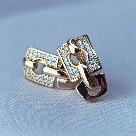 Imagen de Huggie Arte y Glamour