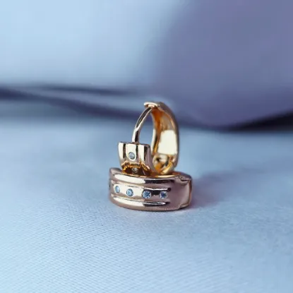 Picture of Huggie Realidad of Gold