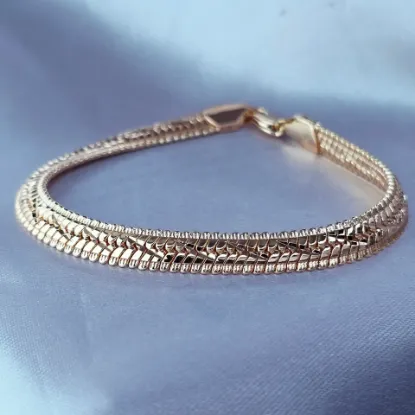 Imagen de Pulsera Tejido Panza de Víbora Plana con Orilla Oro Dorado  1907