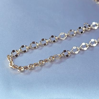 Imagen de Cadena Tejido Ovalada Irregular con Plana Oro Dorado