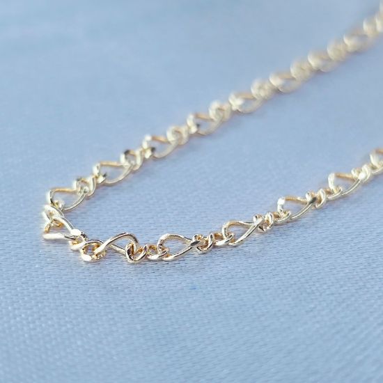 Imagen de Cadena Tejido Ovalada Irregular con Eslabón Infinito Oro Dorado Talla 6005