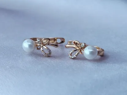 Imagen de Huggie Mariposa y Perla Magnífica