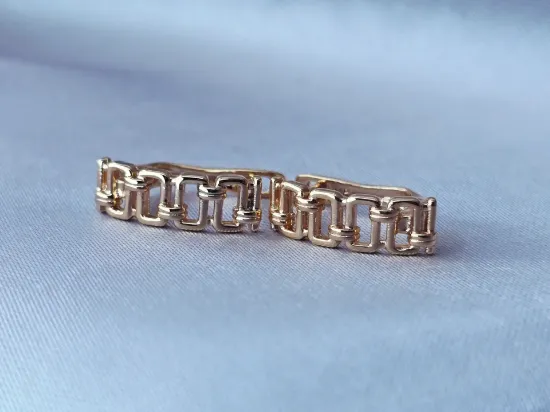 Imagen de Huggie Escalones de Oro