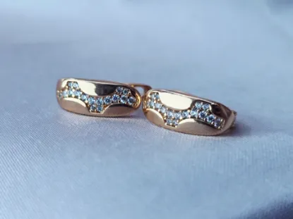 Imagen de Huggie Olas de Cristales