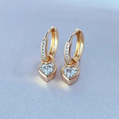 Imagen de Arete Desmontable Corazón Pequeño de Cristal