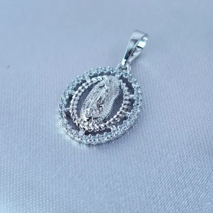 Imagen de Dije Medalla Guadalupana Destellos de Cristales