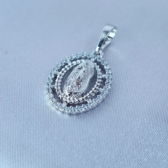 Imagen de Dije Medalla Guadalupana Destellos de Cristales