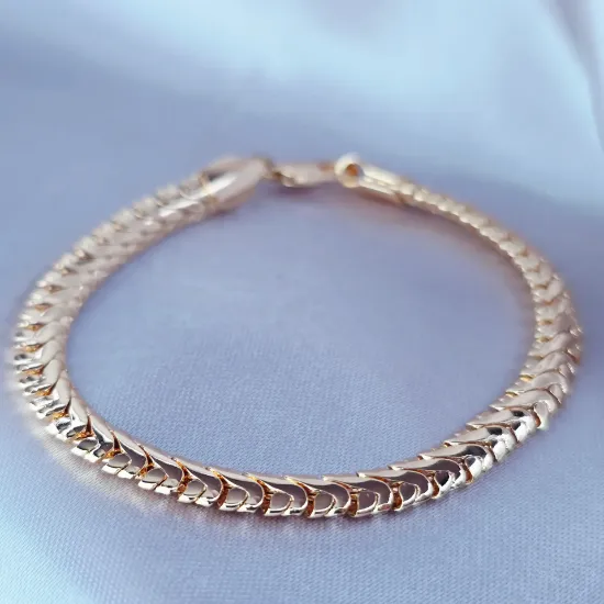 Imagen de Pulsera Tejido Chevron Grueso Texturizado Oro Dorado Talla 1905