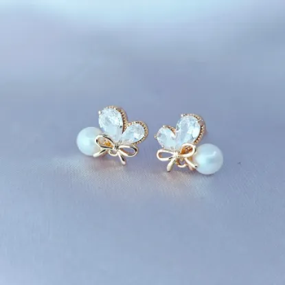 Imagen de Broquel Mariposa Moño con Perla Exquisita