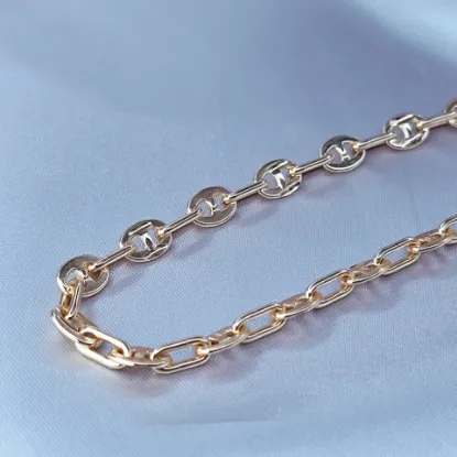 Imagen de Cadena Tejido Gucci con Eslabones Rectángulos Ovalados Oro Dorado Talla 4504