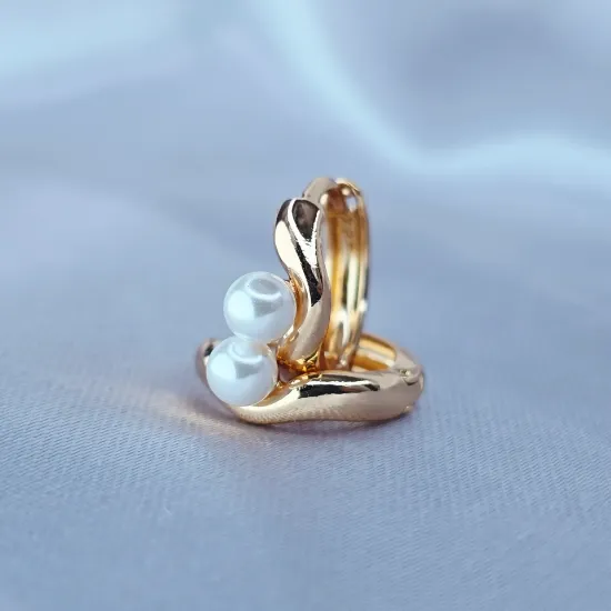 Imagen de Huggie Ola de Oro y Perla de Cristal