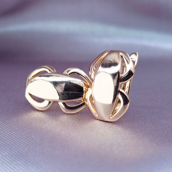 Imagen de Huggie Disfrutando de La Vida