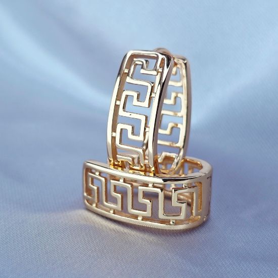 Picture of Large Greek Frets Huggie