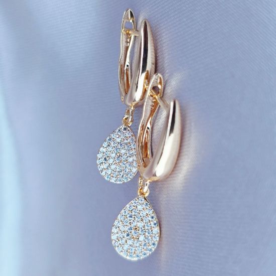 Picture of Leaf with Hanging Sparkles Huggie