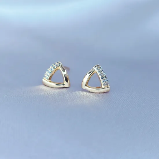 Picture of Divine Triangular Brooch
