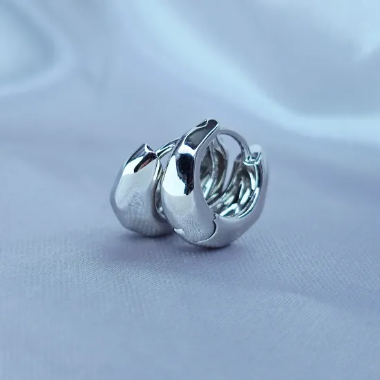 Picture of White Gold Soft Reflections Huggie