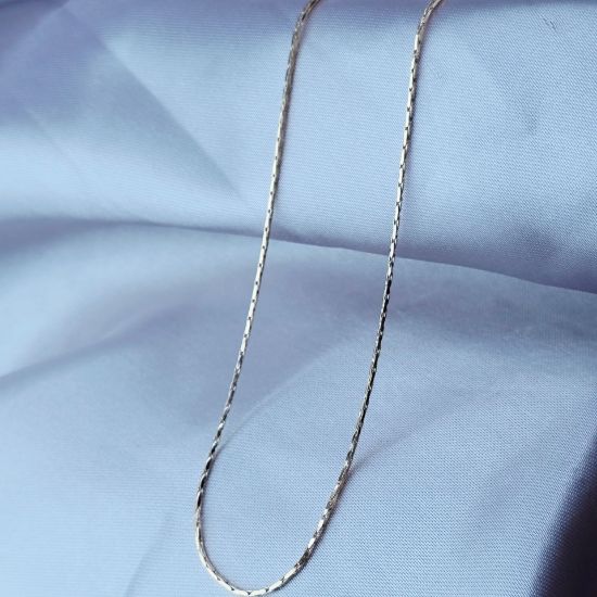 Picture of Gold Rigid Rectangular Wheat Link Chain