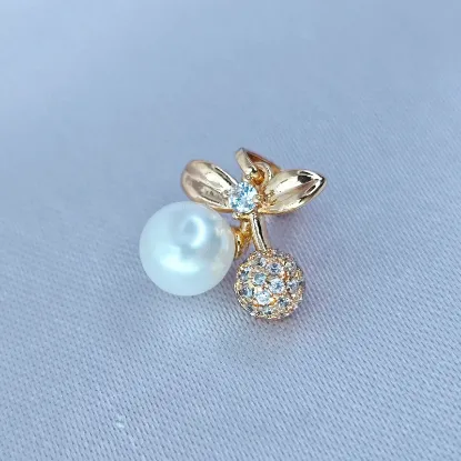 Imagen de Dije Cereza Perla y Cereza con Cristales