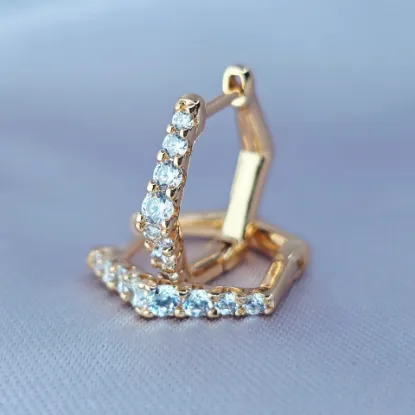 Imagen de Huggie Hexágono con Circonias