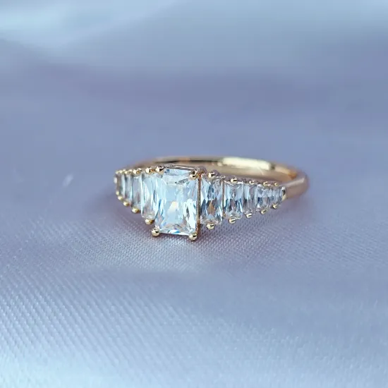 Imagen de Anillo Escalones de Cristal