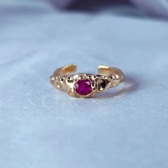 Imagen de Anillo Semiabierto Punto Fucsia