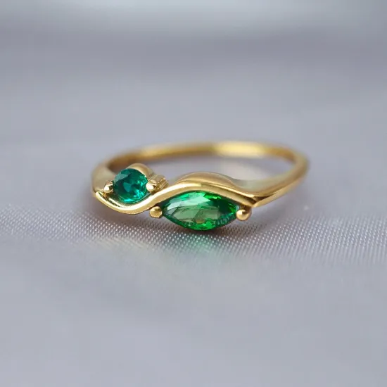 Imagen de Anillo Esmeralda Delicada  7