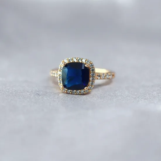 Imagen de Anillo Reina Azul Real