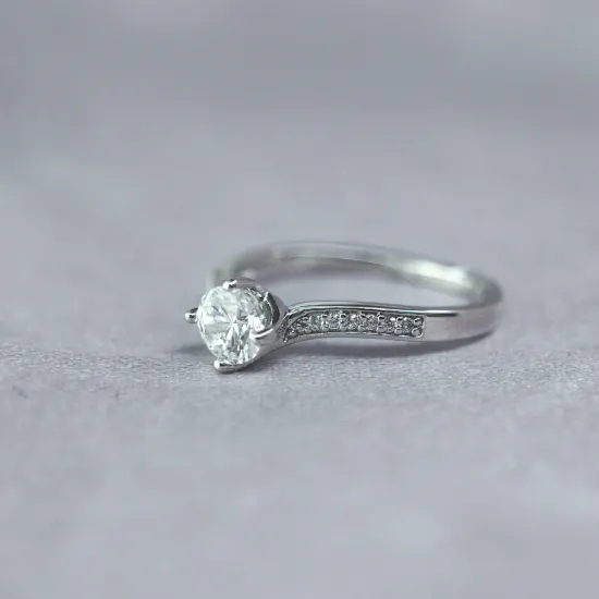 Imagen de Anillo Compromiso Discreto