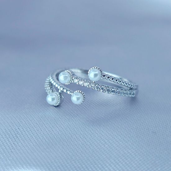 Imagen de Anillo Cuatro Perlas de Lujo Talla 6