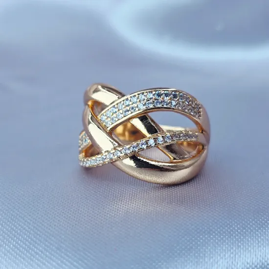 Imagen de Anillo Entrelazado Liso y Circonias  6