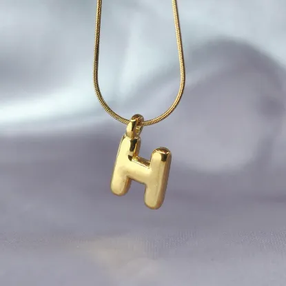 Imagen de Collar Esencia con Inicial H  4401
