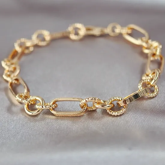 Imagen de Pulsera Tejidos Texturizados Rectángulos y Tres Cículos Oro Dorado  1906