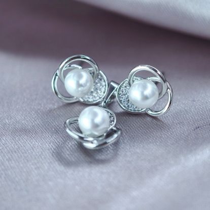 Imagen de Juego Bellos Aros y Perla Centro