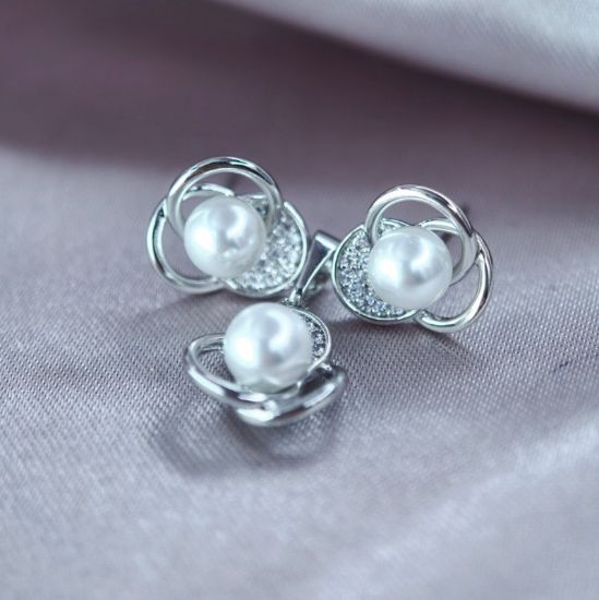 Imagen de Juego Bellos Aros y Perla Centro
