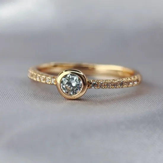 Imagen de Anillo Punto Luz